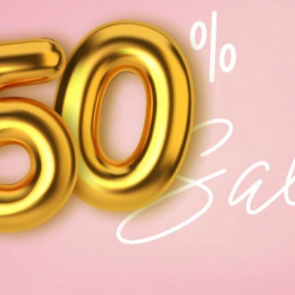 HALF OFF ANYTHING IN MY CLOSET!! JUST BUY AT LEAST 2 ITEMS AND MAKE ME AN OFFER - Picture 12 of 13